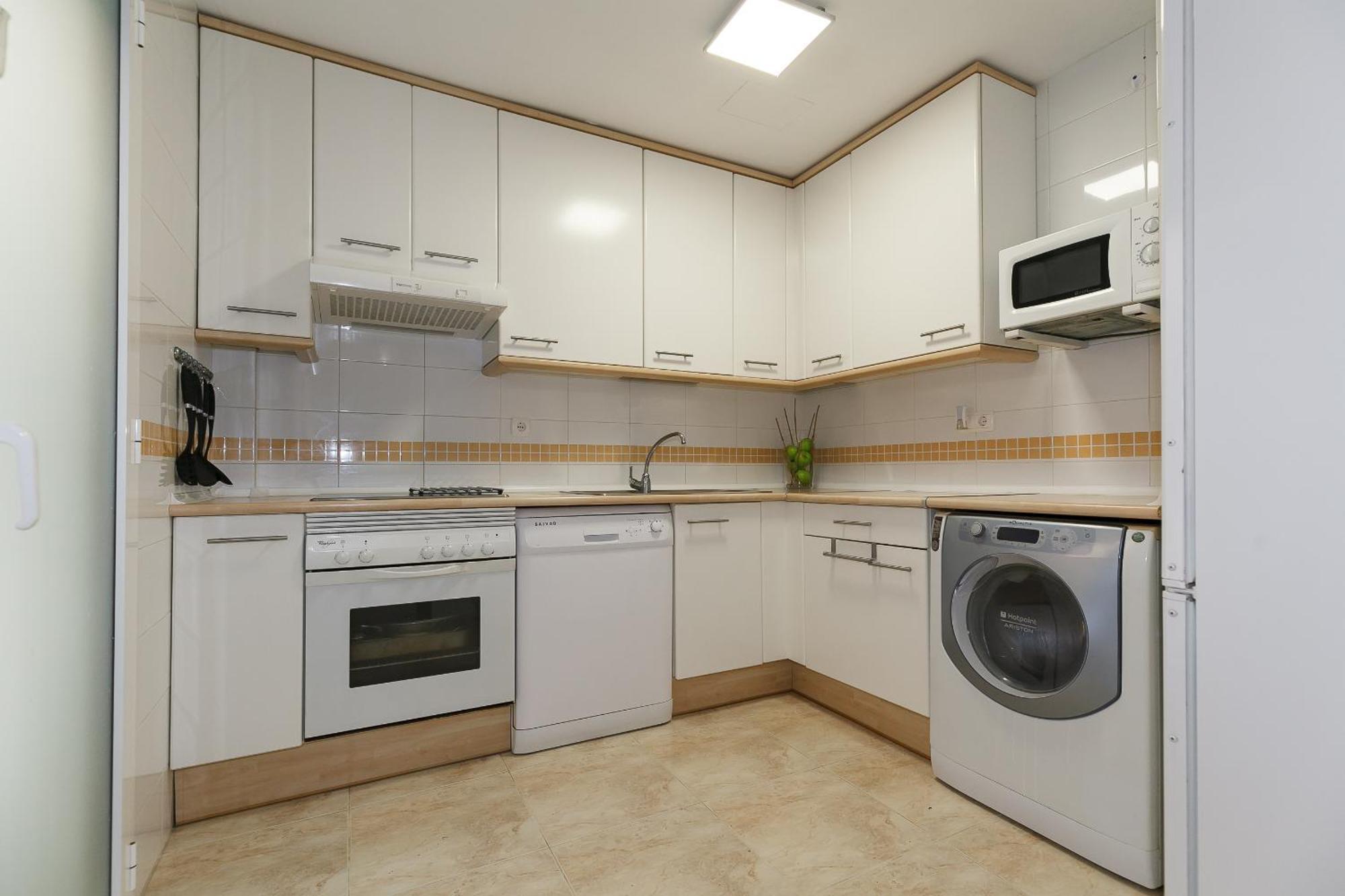 Uhc Golden Pineda Apartments La Pineda Zewnętrze zdjęcie