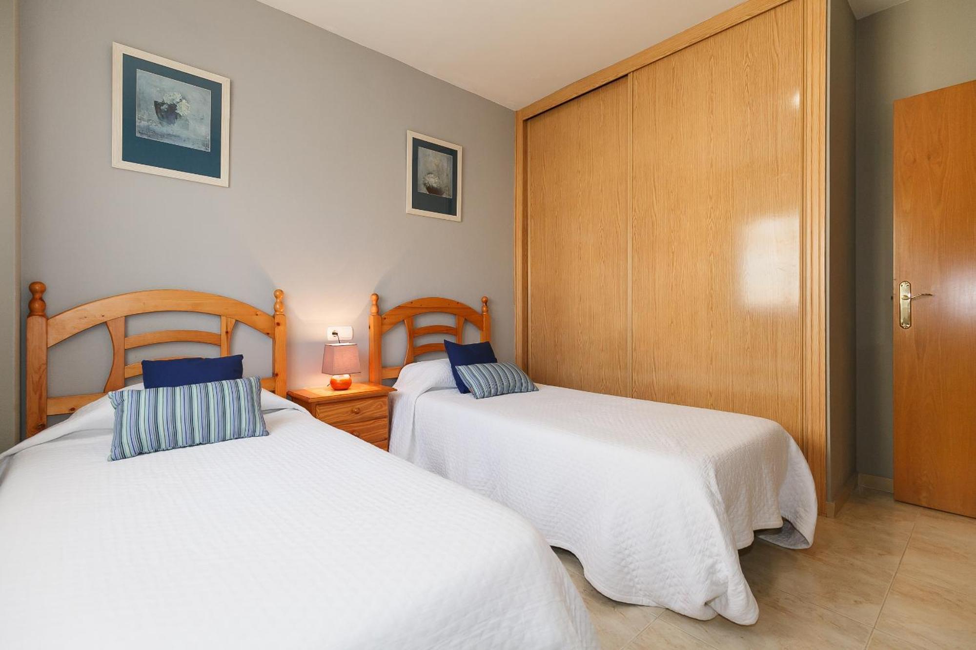 Uhc Golden Pineda Apartments La Pineda Pokój zdjęcie