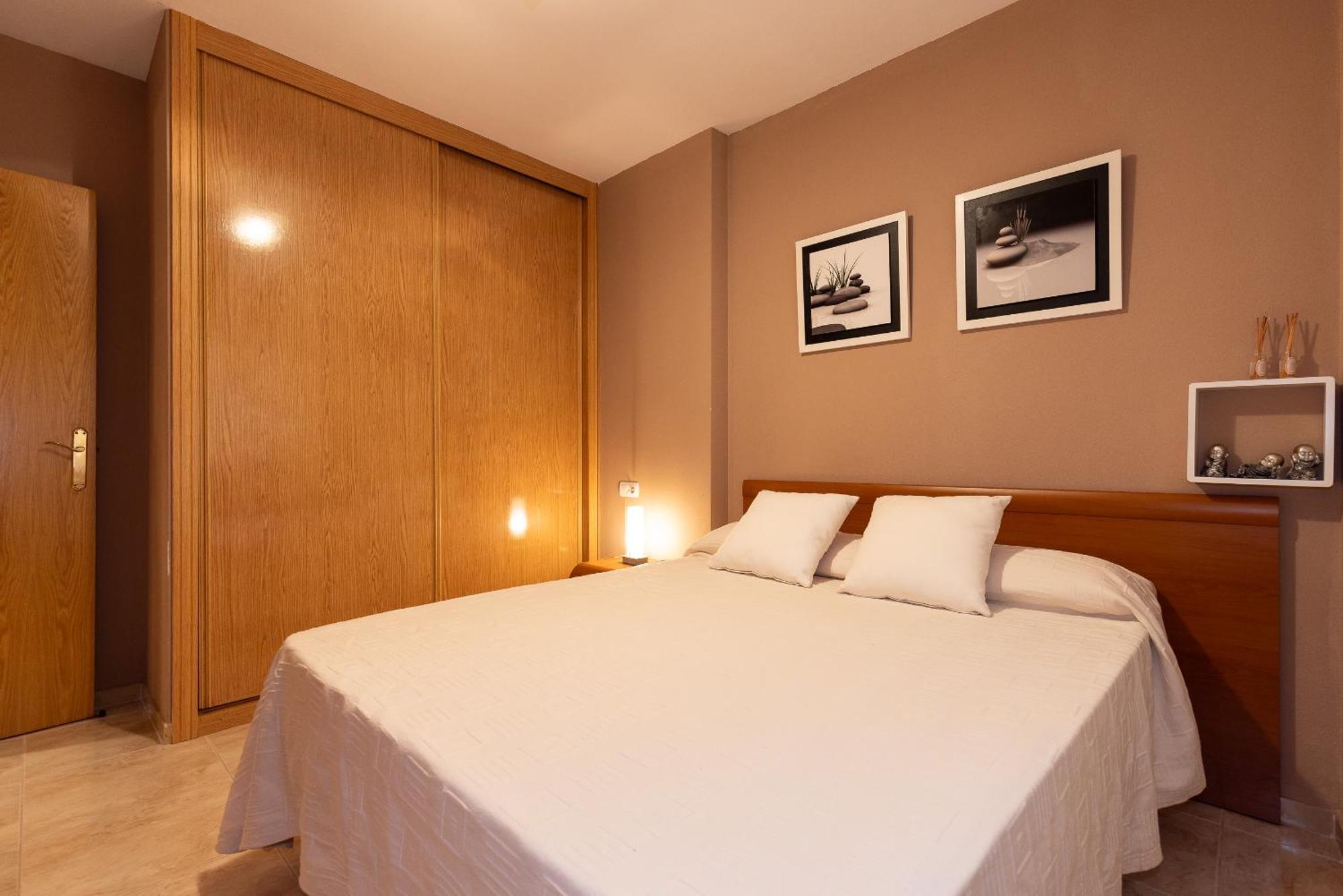 Uhc Golden Pineda Apartments La Pineda Pokój zdjęcie