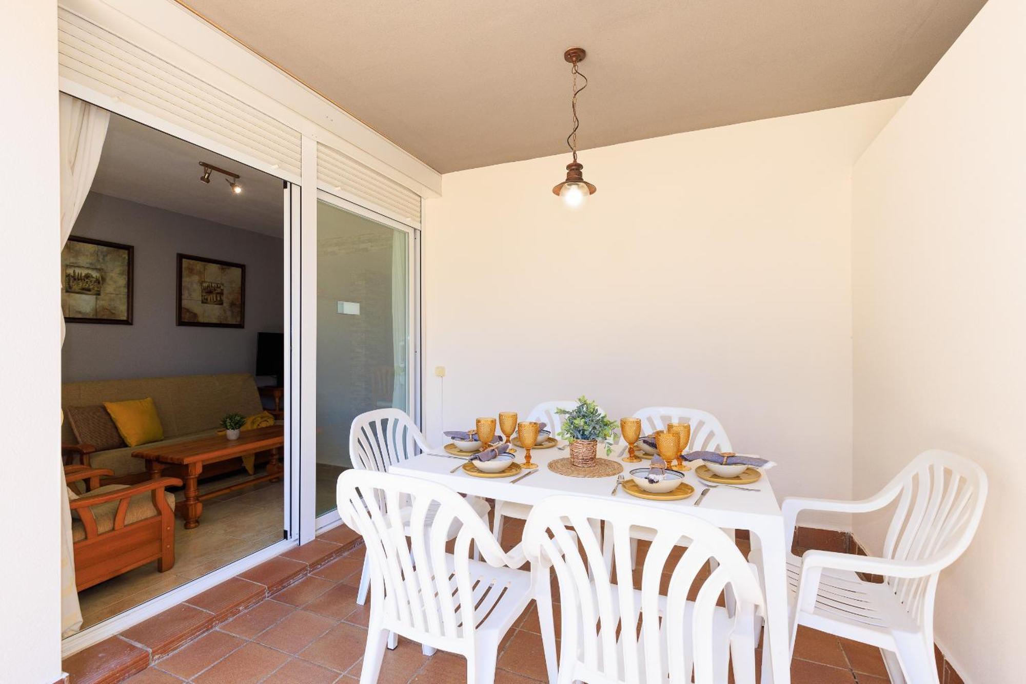 Uhc Golden Pineda Apartments La Pineda Pokój zdjęcie