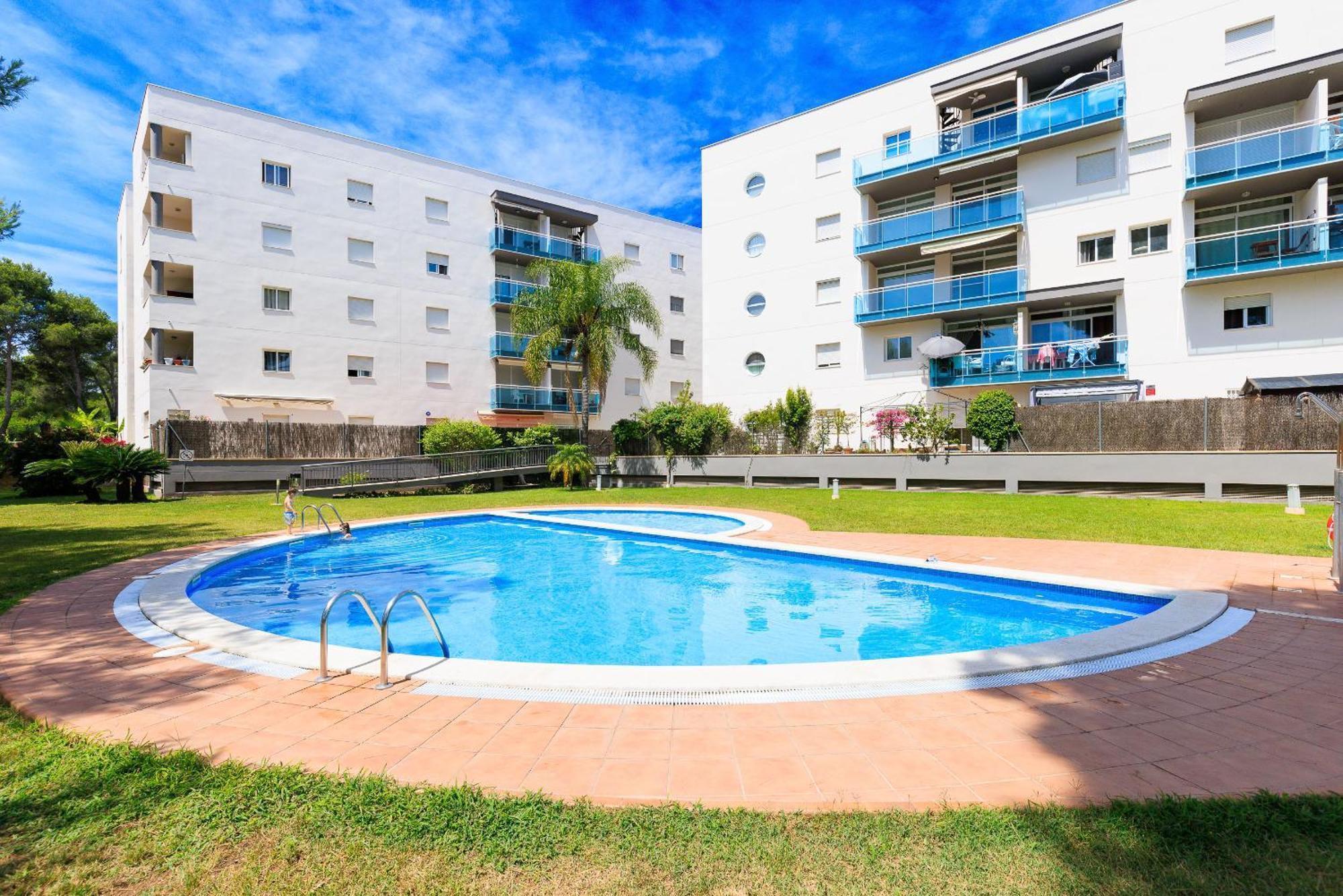 Uhc Golden Pineda Apartments La Pineda Zewnętrze zdjęcie